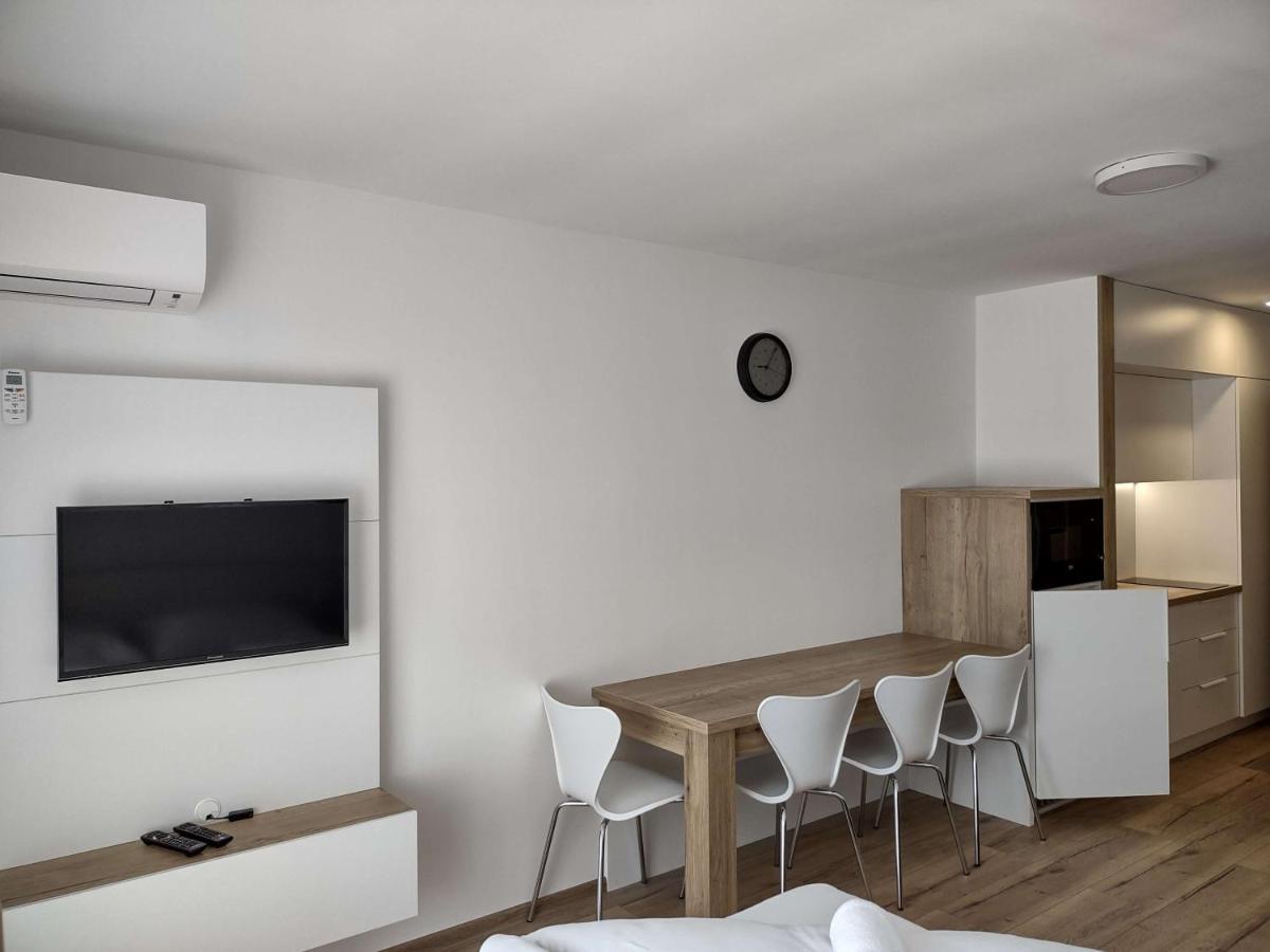 Apartman Kyjev Podhájska Zewnętrze zdjęcie