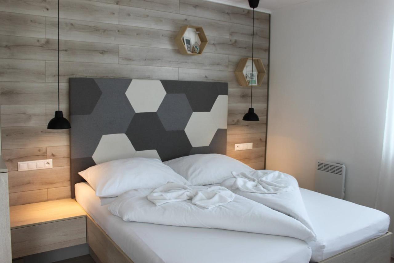 Apartman Kyjev Podhájska Zewnętrze zdjęcie