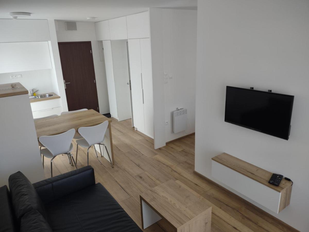 Apartman Kyjev Podhájska Zewnętrze zdjęcie