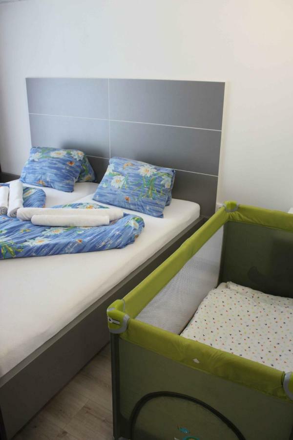 Apartman Kyjev Podhájska Zewnętrze zdjęcie